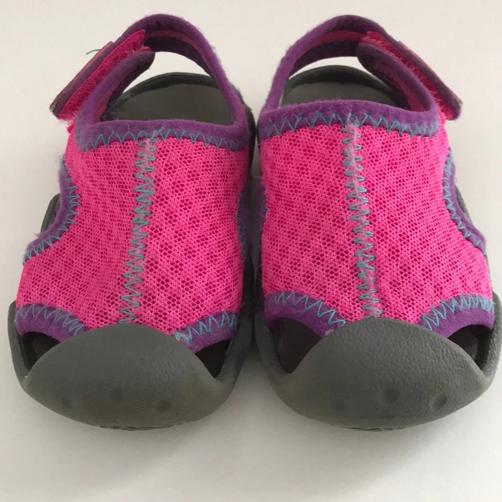 Crocs Swiftwater Sandals (toddler size 6)